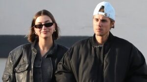 Justin Bieber se refugia en su fe y defiende su relación con Hailey en un efusivo mensaje