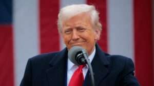 Trump admite que la guerra comercial “no será fácil” y llama a “resistir»