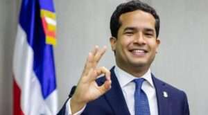 Omar Fernández valora como un gesto de madurez política la reunión de expresidentes con Abinader