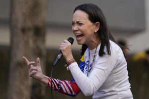 Gobierno venezolano no descarta arresto de María Corina Machado por supuestos vínculos con "actos terroristas"
