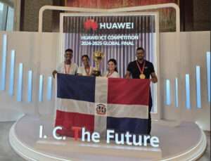 Estudiantes de la PUCMM ganan tercer lugar mundial en competencia Huawei ICT en China