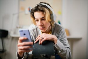 Las redes sociales aumentan el riesgo de depresión en los preadolescentes