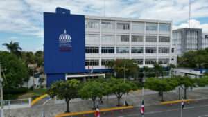Ministerio de Trabajo llama a flexibilizar jornadas laborales en zonas en alerta roja