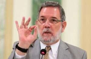 Roberto Rodríguez Marchena fallece de un infarto mientras trabajaba en su computador