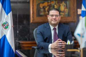 Eduardo Sanz Lovatón confirma que aspirará a la Presidencia del pais en 2028