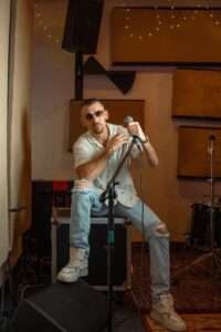 Yamz El Chico presenta “Concluyo”, un tema cargado de sentimiento y madurez junto a Wishow
