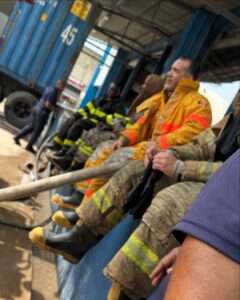 Héroes de Azul: Bomberos dominicanos, símbolo de entrega y valentía