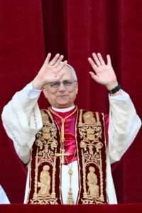 El papa manda un saludo especial a las madres, en su día
