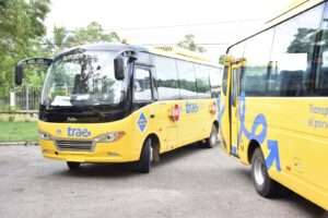MINERD concluye primera etapa de entrega de 50 autobuses adaptados para estudiantes con discapacidad
