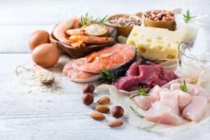 Qué es el método 30-30-30, el plan alimentario que ayuda a mantener la masa muscular y la salud intestinal