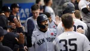 Doble de tres carreras de Volpe impulsan triunfo de Yankees 5-1 ante Angelinos