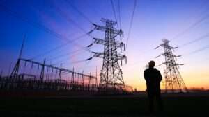 Caos en Francia: apagón deja sin luz a 160,000 hogares e interrumpe el Festival de Cannes