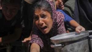 Comienza a repartir ayuda humanitaria en Gaza la ONG respaldada por Israel y EEUU