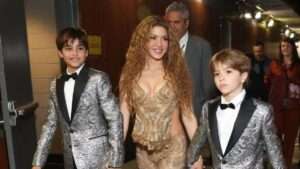 Milan y Sasha, los hijos de Shakira, debutan en la música con "The One"