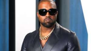 Kanye West asiste al tribunal para apoyar a Sean “Diddy” Combs en su audiencia federal