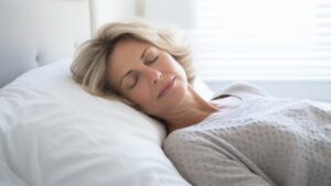Cuántas horas por noche deben dormir los mayores de 60 años para cuidar la salud