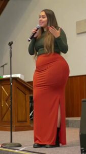 La verdad detrás de la pastora brasileña que ha causado revuelo en las redes por su figura