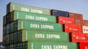 Intercambio comercial de China crece 2,7 % en mayo, pero se desacelera por tensiones con EE. UU.