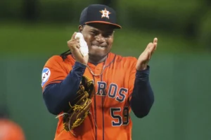 Framber Valdez extiende su racha ganadora personal a 5 mientras los Astros superan a los Piratas