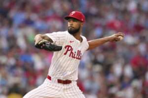 Sánchez permite 4 hits y lanza juego completo; Filis vencen 4-1 a los Medias Rojas