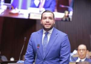 Diputado Charlie Mariotti advierte al MOPC: “Está prohibido tocar el Jardín Botánico Nacional”