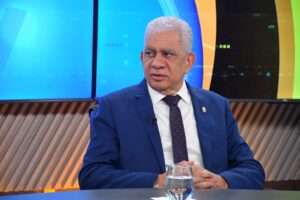 Presidente del Senado expresa vergüenza por postura del senador Antonio Taveras ante el Código Penal