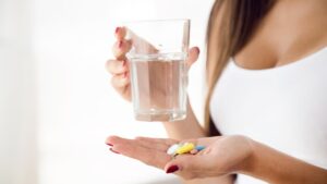Advierten sobre los riesgos del consumo de vitamina D sin supervisión médica