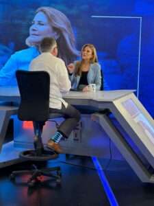 Carolina Mejía destaca trayectoria profesional y política al ser consultada sobre aspiraciones presidenciales