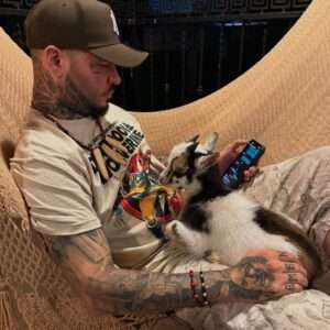 Farruko conmueve a sus seguidores con emotiva reflexión sobre el valor de lo auténtico