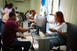 Operativo “Pasaporte en Ruta” beneficia a más de 900 ciudadanos en Samaná
