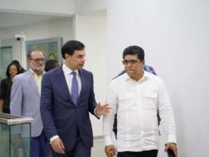 Roberto Ángel Salcedo y Dío Astacio supervisan nueva Escuela de Bellas Artes en Santo Domingo Este