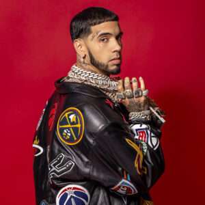 Pospuesto concierto de Anuel AA por fallas estructurales en la tarima Estadio Quisqueya