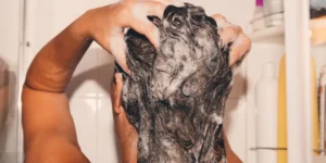 Champú de cebolla para el crecimiento del cabello: ¿moda o realidad?