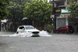 Tres muertos y nueve desaparecidos por inundaciones repentinas en el noroeste de Vietnam