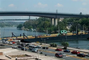 Cierran el puente flotante por cinco días para labores de mantenimiento