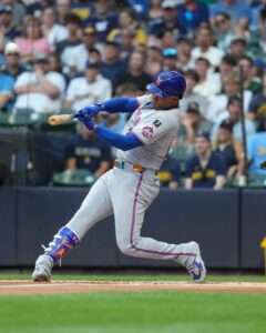 Soto y Marte se vuelan la cerca, pero Mets caen ante Cerveceros
