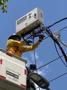 Avería eléctrica en Edeeste deja sin servicio a más de 50 sectores en Hainamosa y San Luis