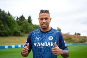 El hispano-dominicano Mariano Díaz busca reivindicarse en el Alavés