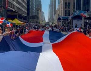 Cientos celebran en Nueva York el “Desfile Nacional Dominicano”