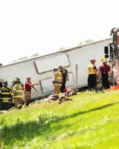 Cinco muertos en accidente de autobús turístico en Nueva York tras visita a las cataratas del Niágara