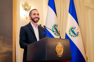 Expresidentes iberoamericanos condenan reelección indefinida en El Salvador