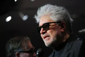 Almodóvar termina el rodaje de su nueva película, 'Amarga Navidad'