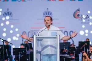 Sosúa se viste de música: Concierto sinfónico une familias y celebra la cultura dominicana