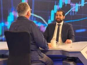 Ernesto Bournigal Read explica la composición del Mercado de Valores dominicano en Telenoticias