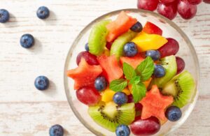 Qué frutas pueden ser aliadas en la dieta de personas diabéticas