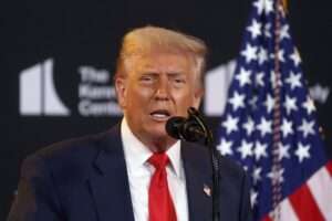 Trump abierto a hablar de negocios con Putin “si lo peor queda atrás”