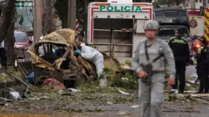 Ataques con coche bomba y dron provocan tragedia en Colombia