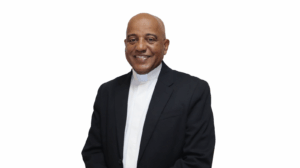 Quién es Manuel Antonio Ruiz, el nuevo obispo de la diócesis Stella Maris