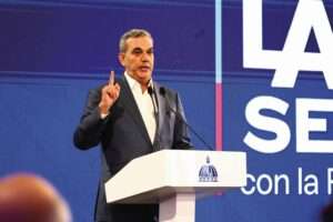 Abinader responde a Danilo Medina: “Si hablo mucho, seguiré haciéndolo porque hay que rendir cuentas”