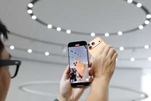 Apple lanza el iPhone 17 y sorprende al mantener los precios de sus modelos Pro